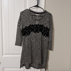 Maurice's long tunic